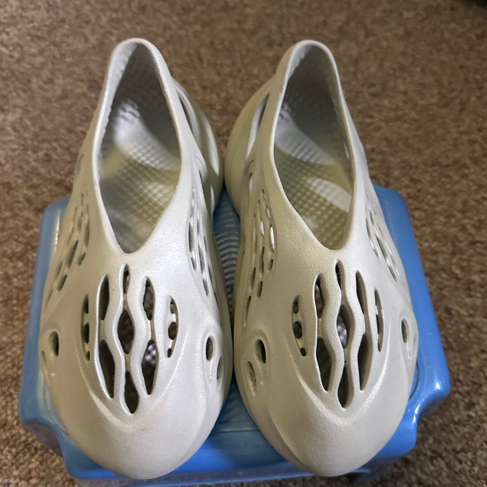 Women's Cream Slip-On Shoes